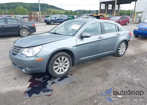 2010 Chrysler Sebring Limited from USA, damaged, VIN 1C3CC5FB5AN229423